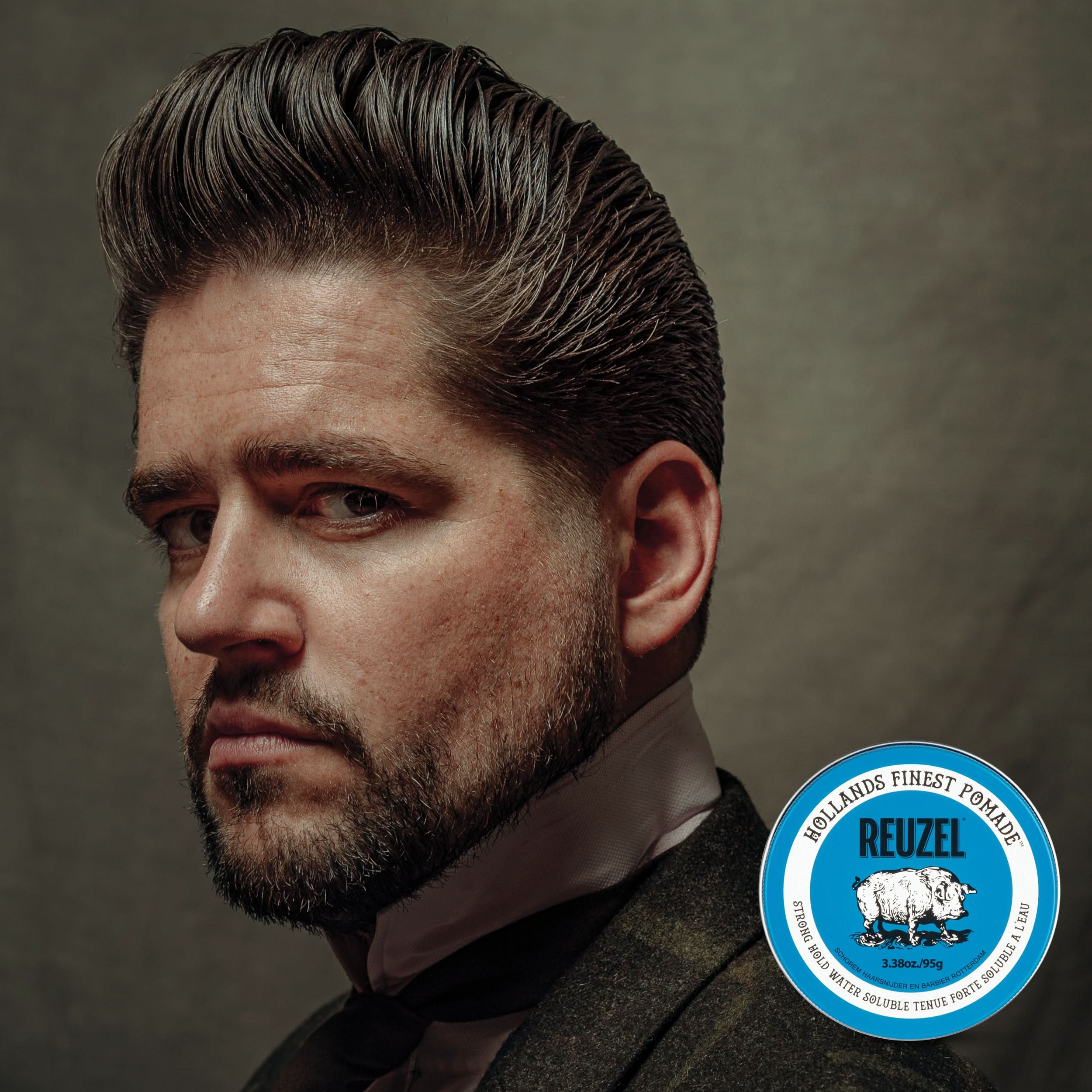 Blue High Shine Strong Hold Pomade - Image 9